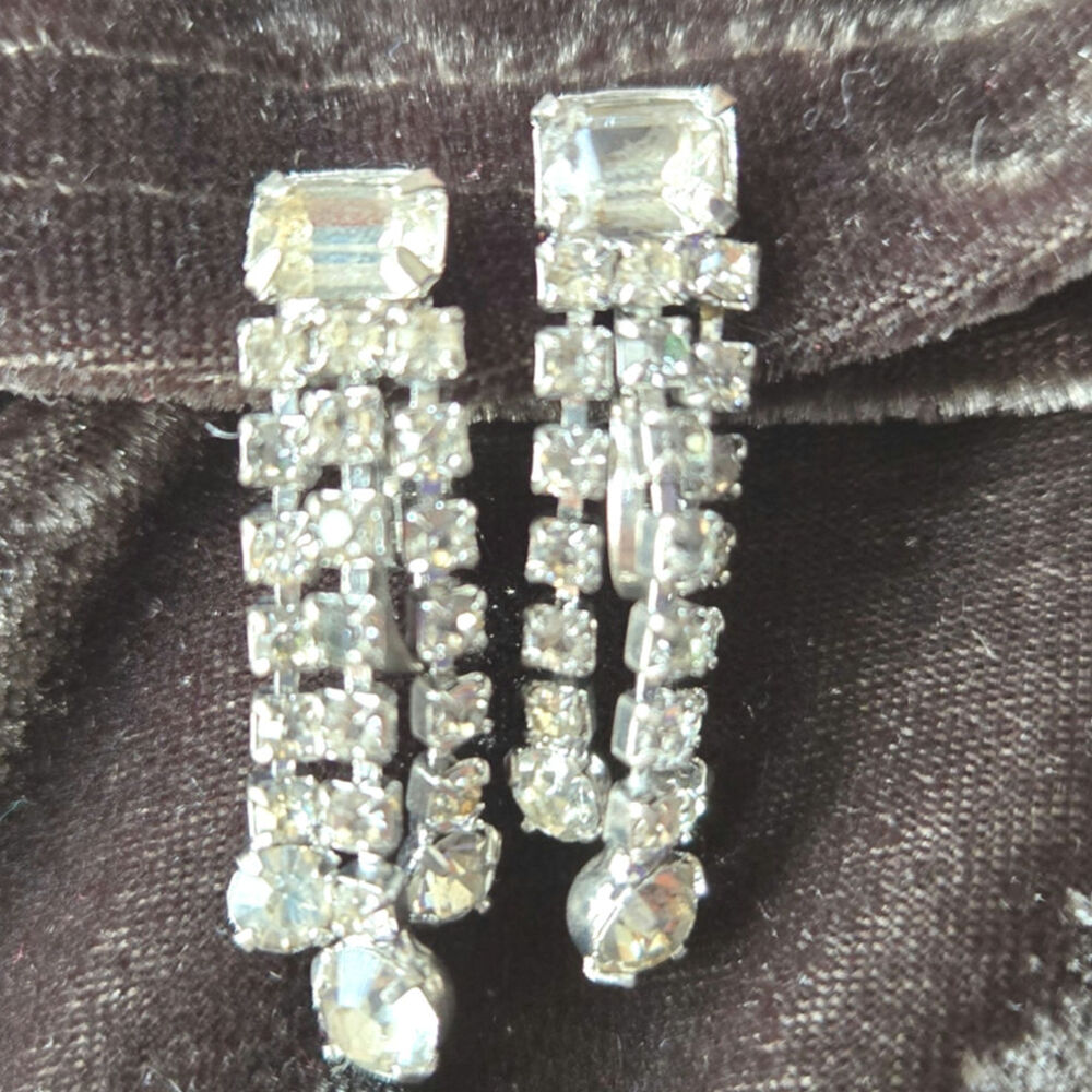Vintage 1930's Art Deco Style Rhinestone Fringe Clip Earrings Silver tone Metal